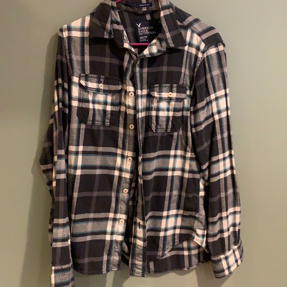 American eagle XS extra small Long sleeve plaid button down cotton flannel